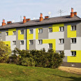 1. poschodie = 1. problém? Pre koho je takéto bývanie výhoda a pre koho nočná mora