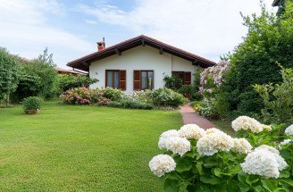 Dom so záhradou: Sen, ktorý sa môže zmeniť na rozumnú investíciu