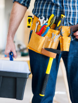 DIY opravy v zime: Náradie, ktoré vám ušetrí peniaze pri drobných opravách