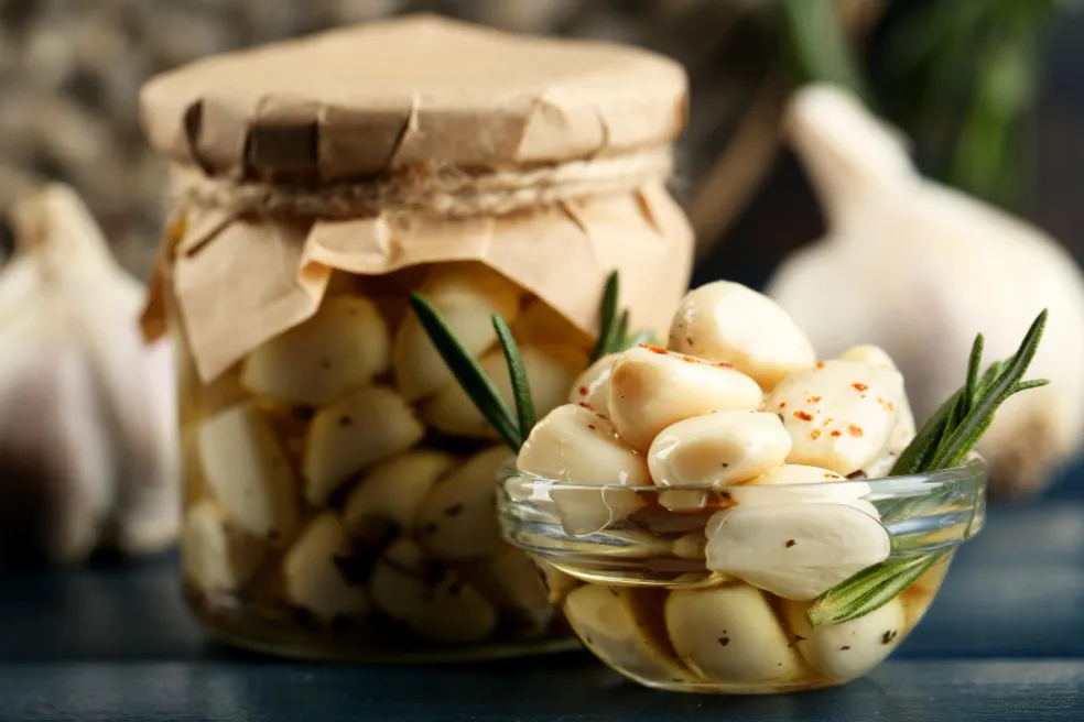 Konfitovaný cesnak