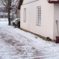 Ako sa starať o chodníky v zime: Rady, tipy a praktický manuál