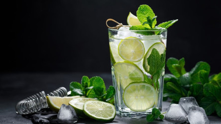 TOP 10 byliniek, vďaka ktorým budú vaše nápoje neodolateľné!