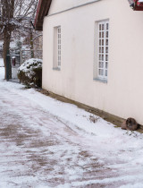 Ako sa starať o chodníky v zime: Rady, tipy a praktický manuál