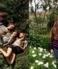 Deti bez TikToku? Celebrity odhaľujú nový rodičovský trend, ktorý mení detstvo